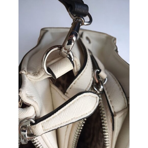 Guess 1981 White, Cream & Black Handbag / Shoulder Satchel / Purse With Adjustab - Picture 11 of 16